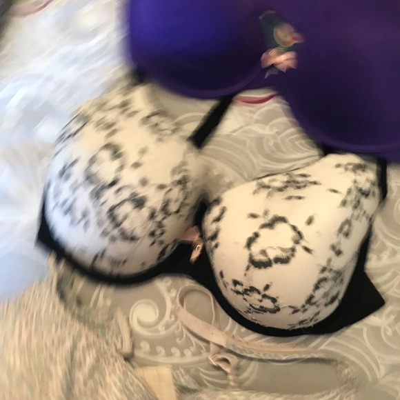 Body by Victoria lot - Picture 3 of 6